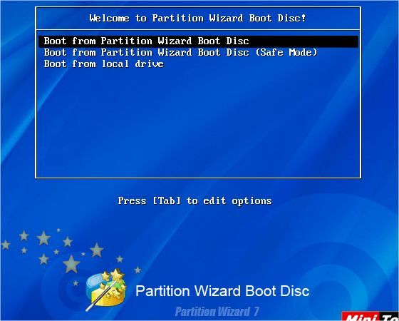 меню загрузочного диска с программой Partition Wizard